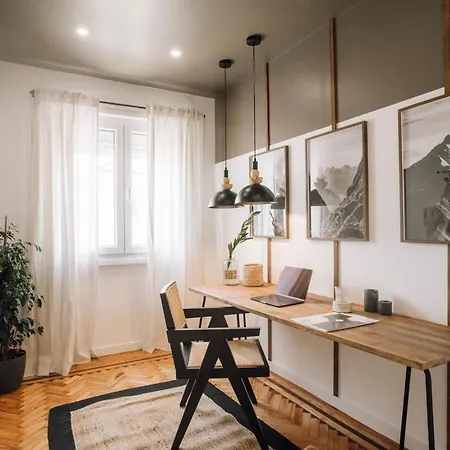 Apartament Ainhoa - 2 Bedrooms And Office In Alvalade Lizbona